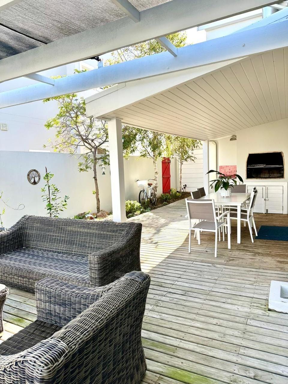 Saffron Island - S5 House in Knysna