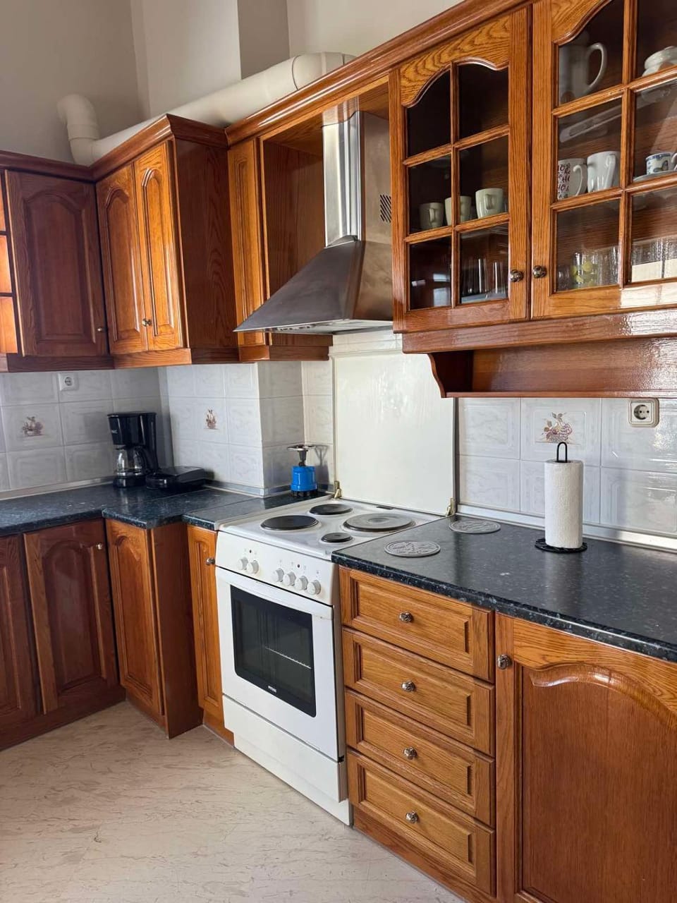 Kitchen or kitchenette, kitchen