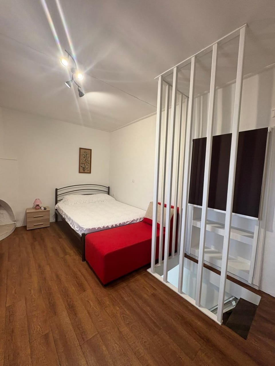 Photo of the whole room, Bedroom