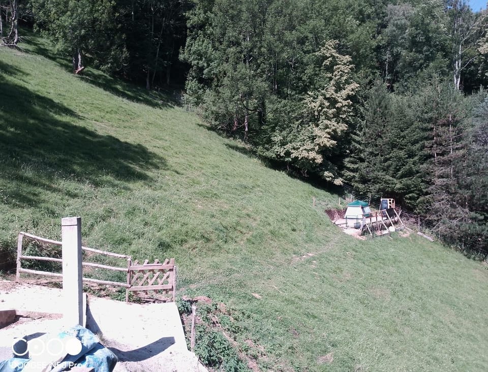 Tente tout confort Luxury tent in Occitanie