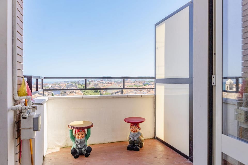 Patio, Day, View (from property/room), Balcony/Terrace, Dining area