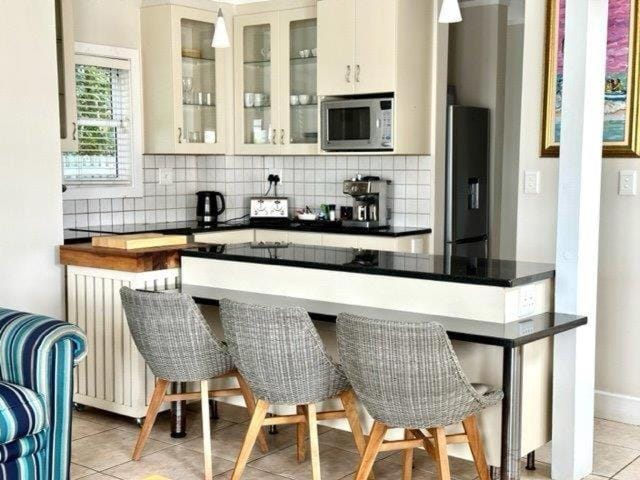 On the waterway - L35 House in Knysna