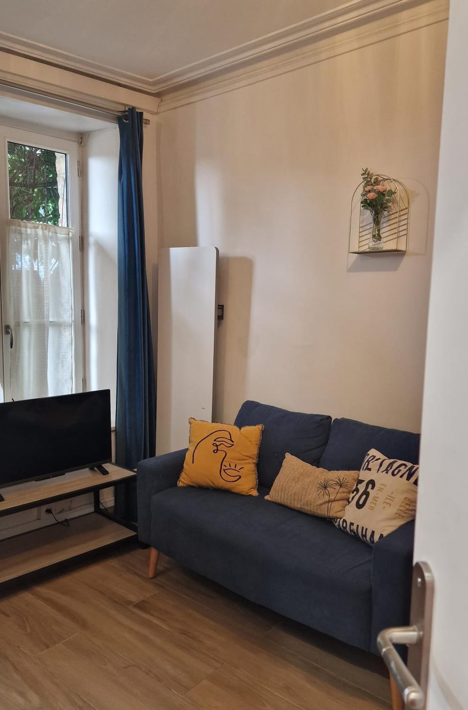 Communal lounge/ TV room, TV and multimedia, Living room