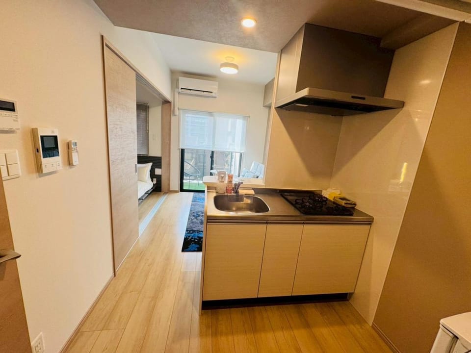 LuxurySweet 博多駅南41 博多駅車で5分 新築 条件付きペット宿泊可 Apartment in Fukuoka