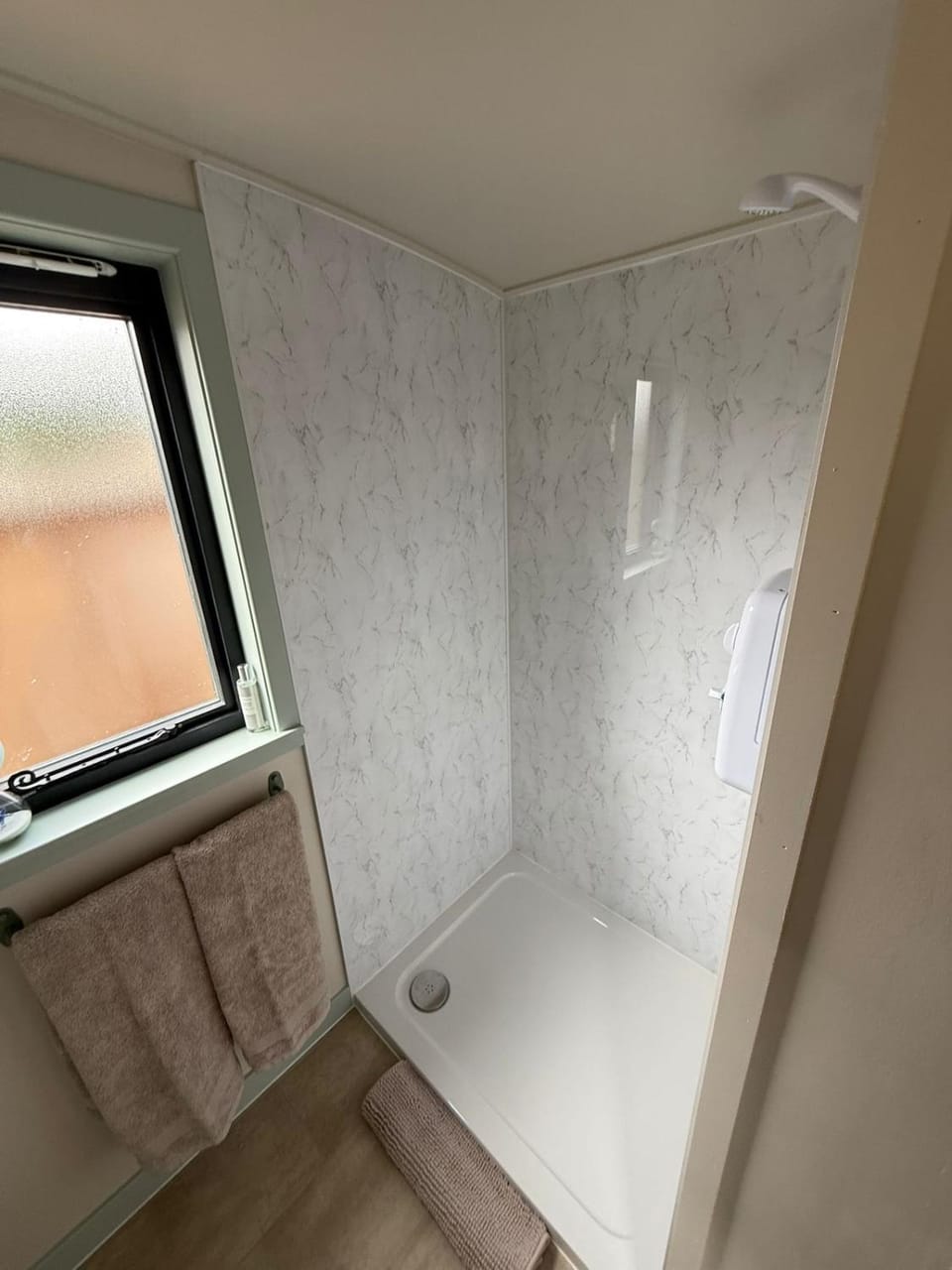 Kingsmills Shepherds Hut - Town Centre Apartment in Inverness