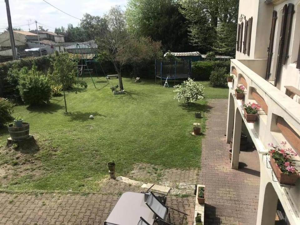 Chateau fredignac Bed and Breakfast in Nouvelle-Aquitaine