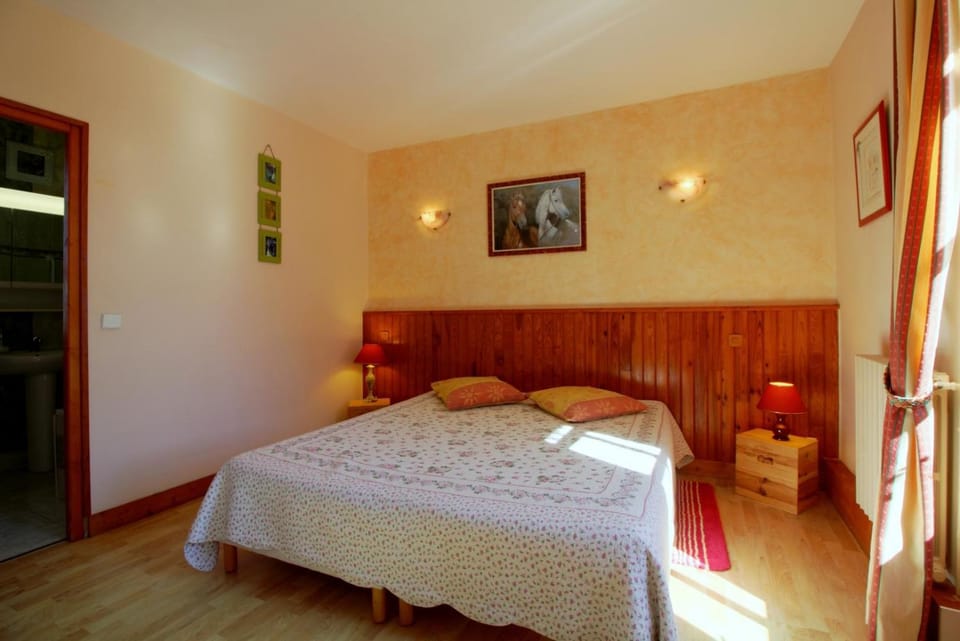 Chateau fredignac Bed and Breakfast in Nouvelle-Aquitaine