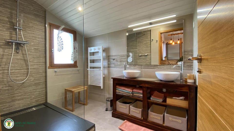 Mahastian Bed and Breakfast in Nouvelle-Aquitaine