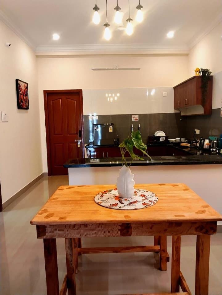 Stylish 2BHK FF Open Kitchen 2 km WhiteTown VEGA House in Puducherry
