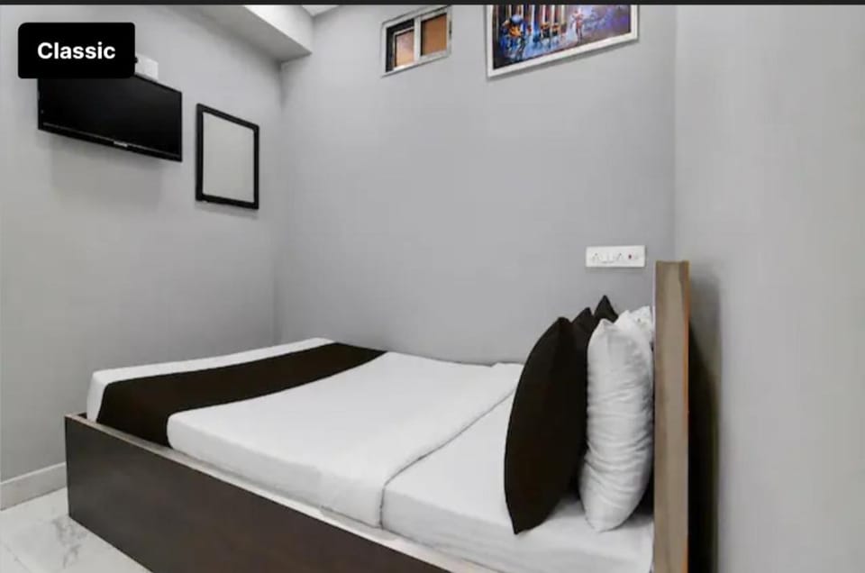 All sana guest house Bed and Breakfast in Kolkata