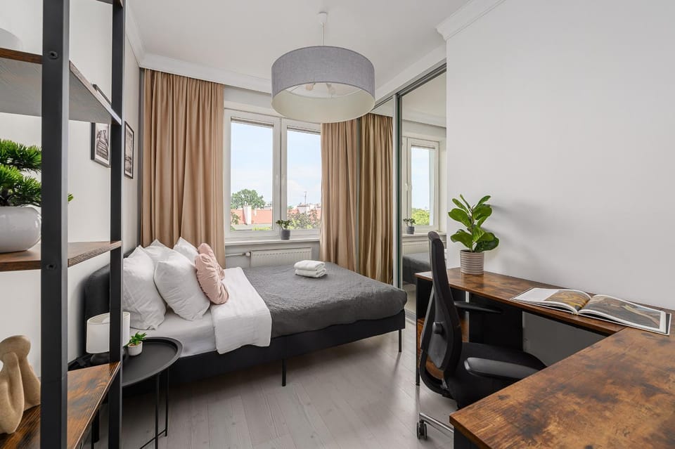 Bed, Photo of the whole room, Bedroom, hair dresser