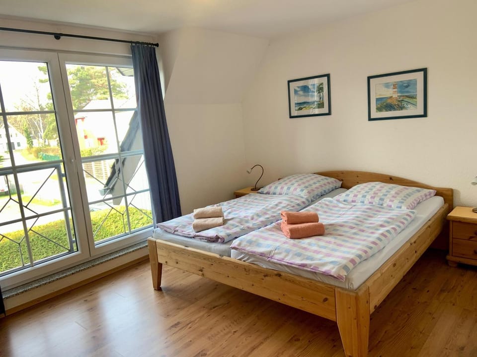 Leuchtturm House in Zingst