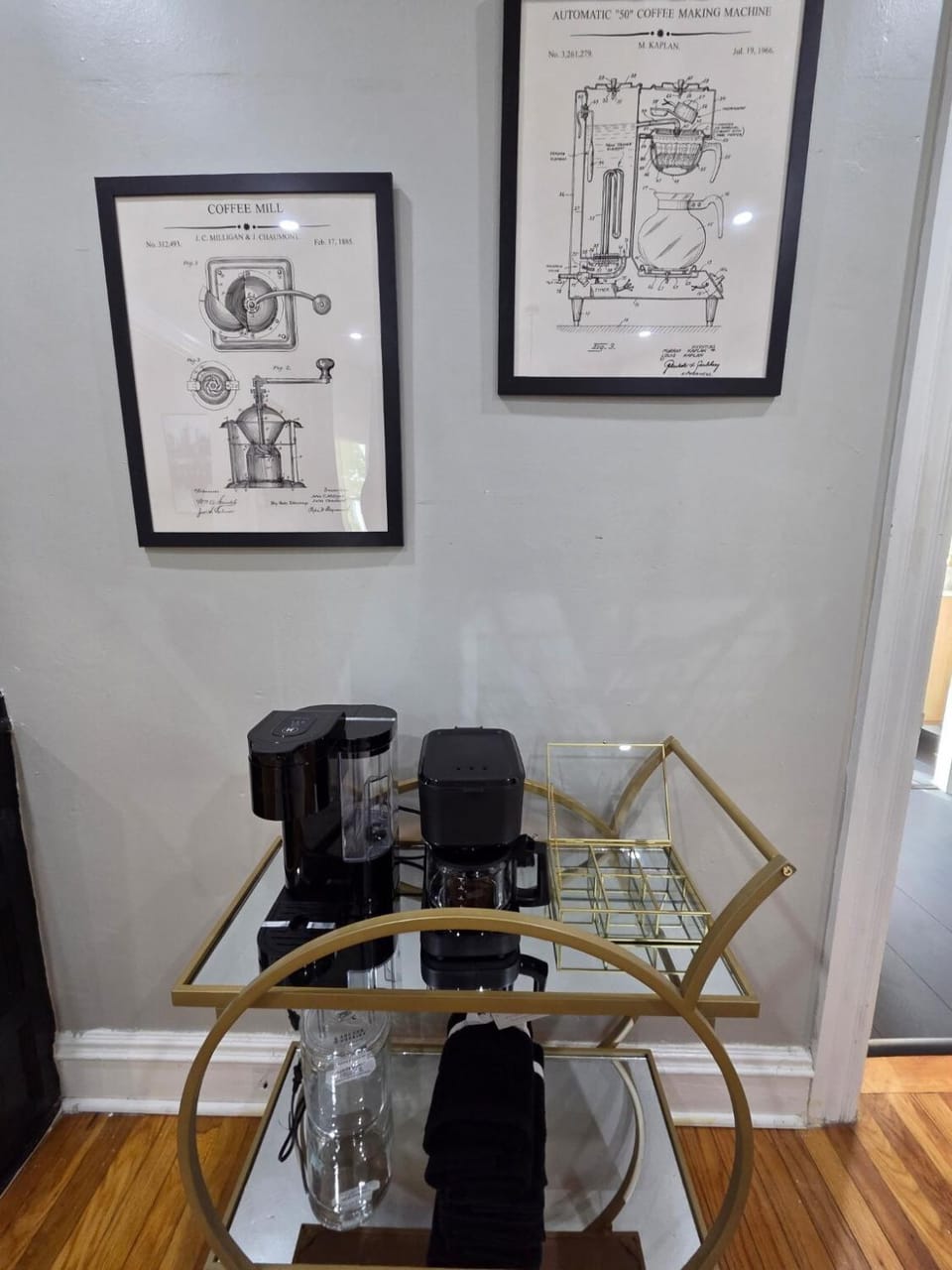 Coffee/tea facilities, Dinner