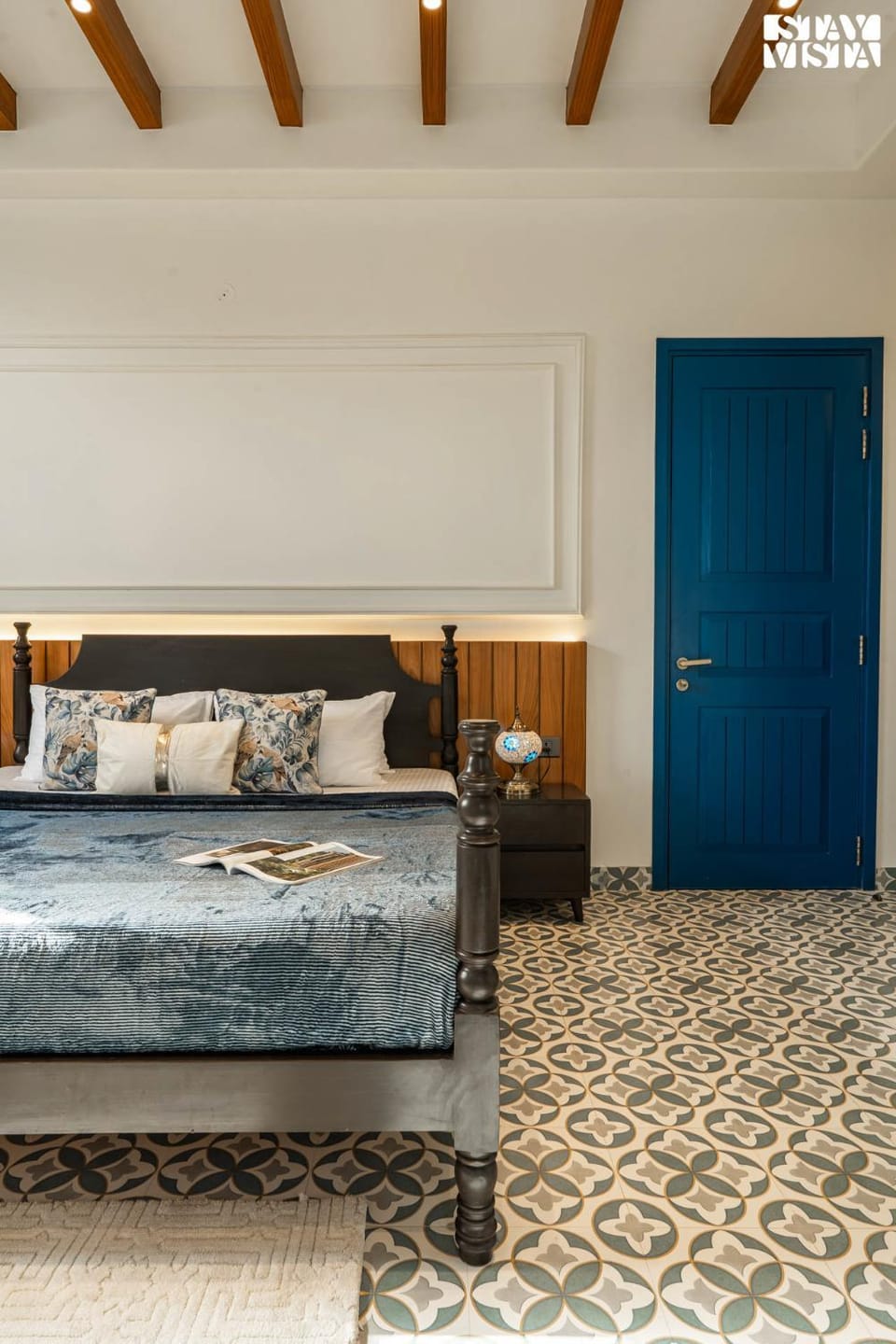 StayVista at Santorini Villa with Pool, Lawn Villa in New Delhi