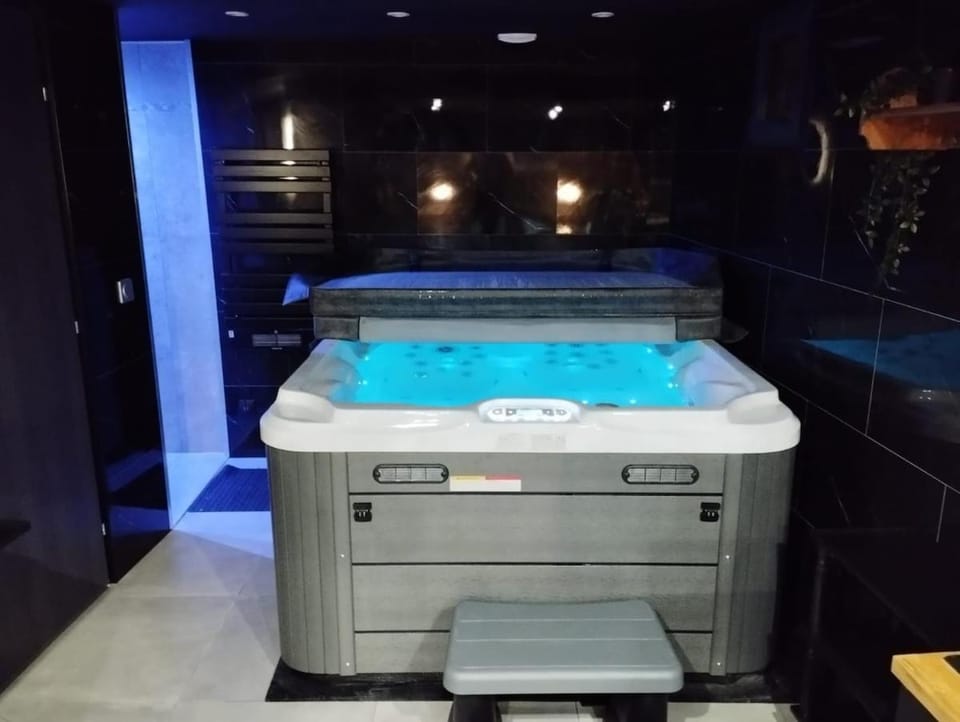 Hot Tub