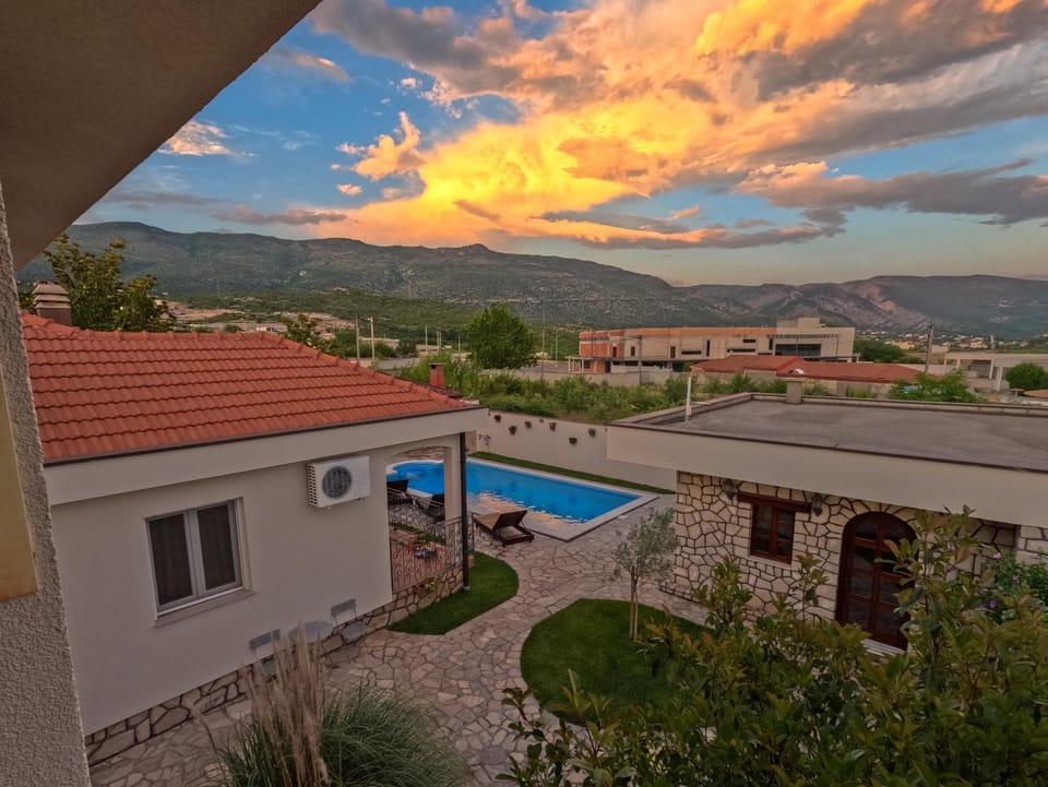 Property building, Natural landscape, Mountain view, Pool view, Swimming pool