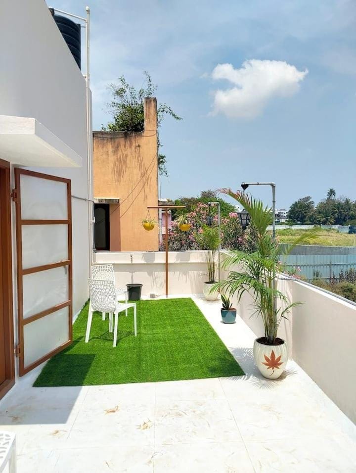 Full House 5 BHK with private Terrace 2km WhiteTown best for Large Groups NOVA House in Puducherry