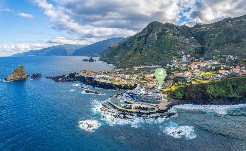 The Jolie - Panoramic Atlantic Apartment in Madeira District