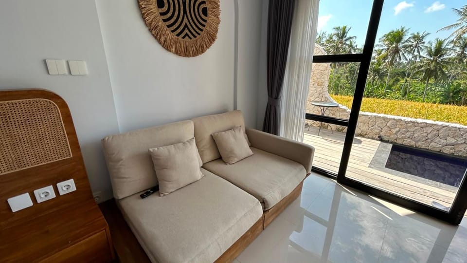 Bed, View (from property/room), View (from property/room), Seating area
