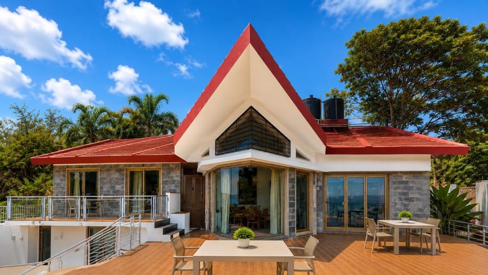 6 BHK Crestwood Villa By Aurelia Retreats Villa in Maharashtra