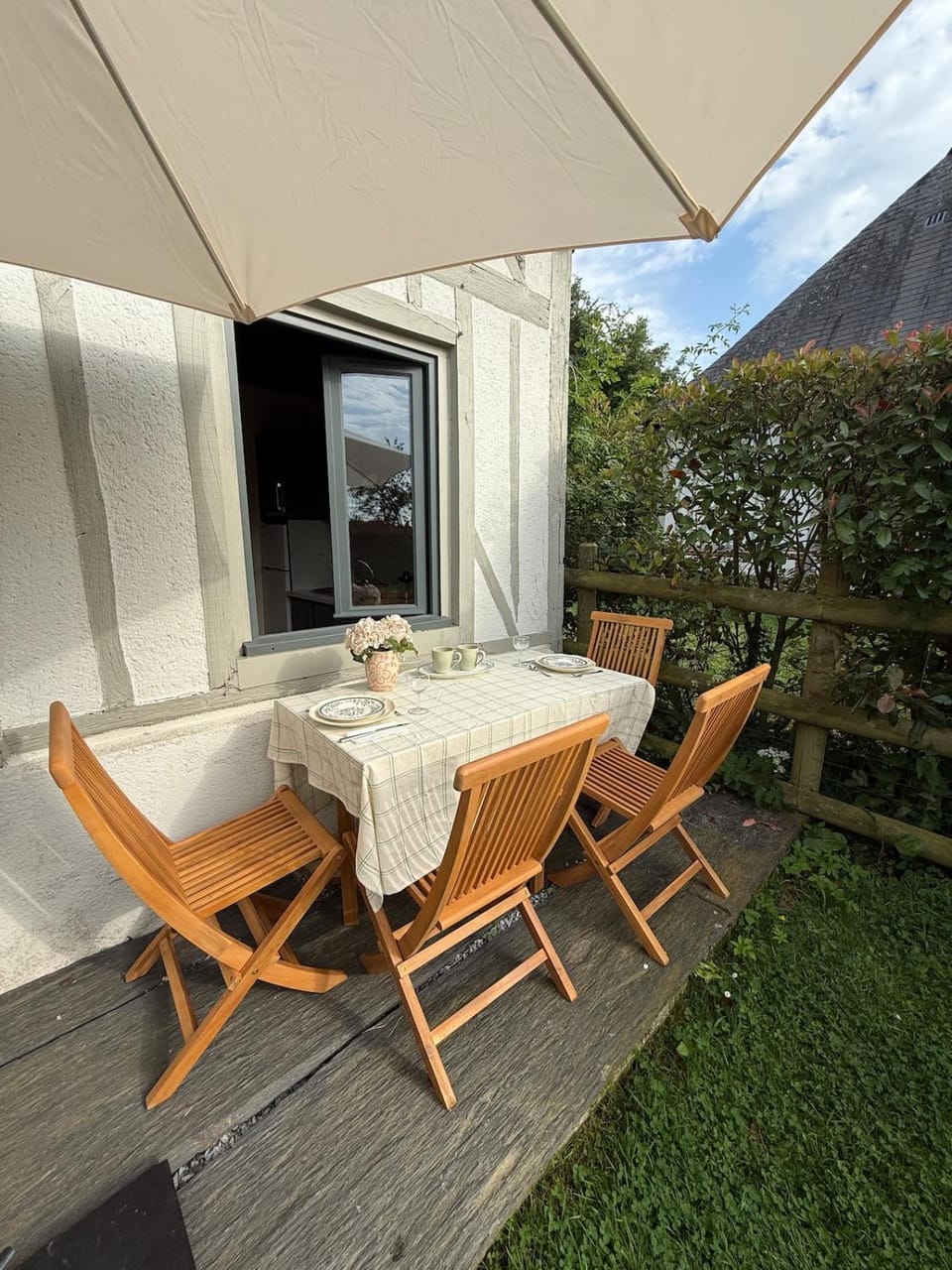 Les Chataigniers Cottage 10 min de Honfleur House in Normandy