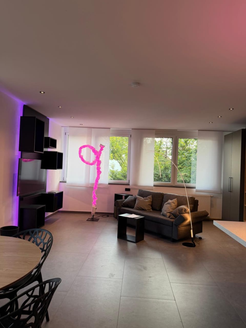 TV and multimedia, Living room