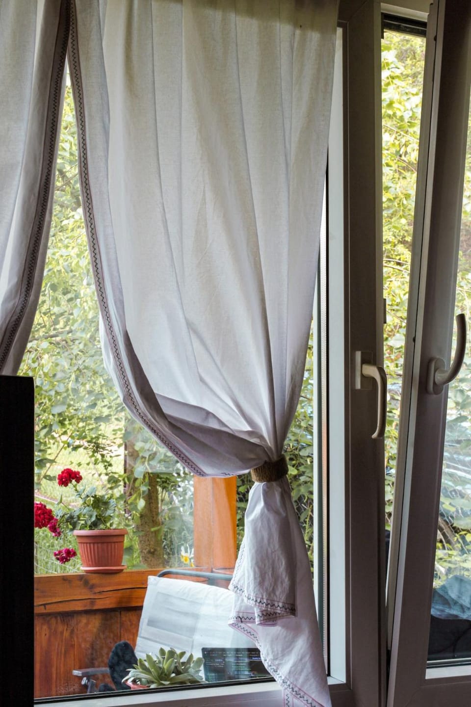 Day, Balcony/Terrace, Garden view