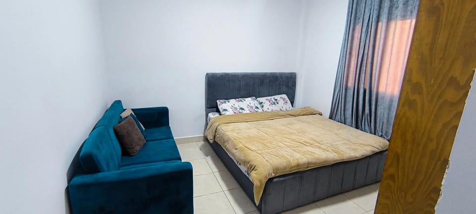 Secure and Chic Apt 15 min to Airport and New Cairo Apartment in New Cairo City