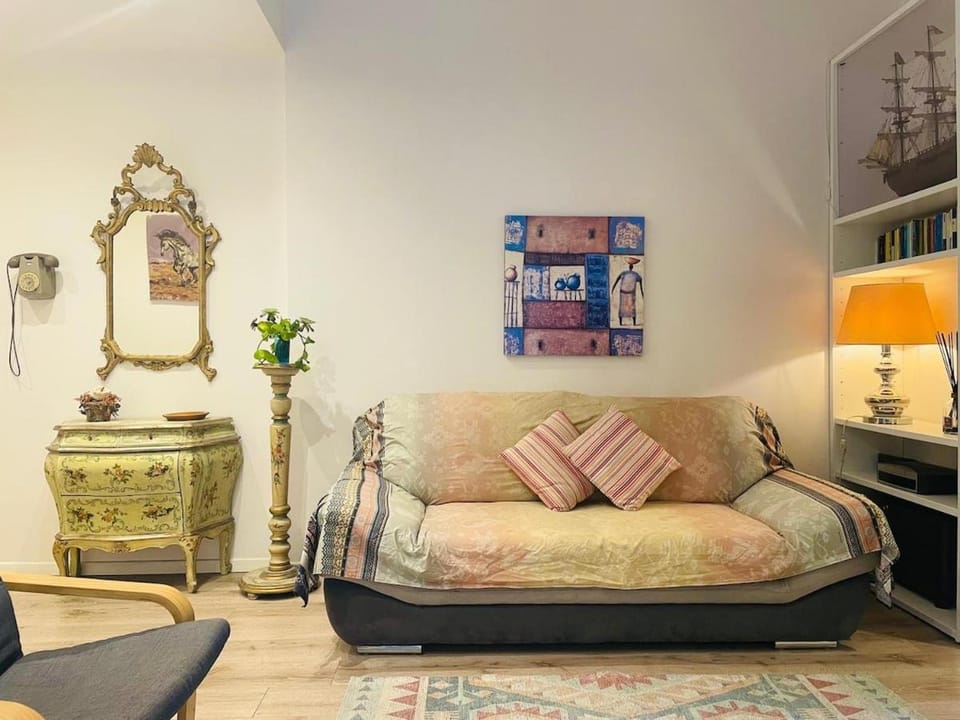 Bellariva Cozy House with Terrace Apartment in Florence