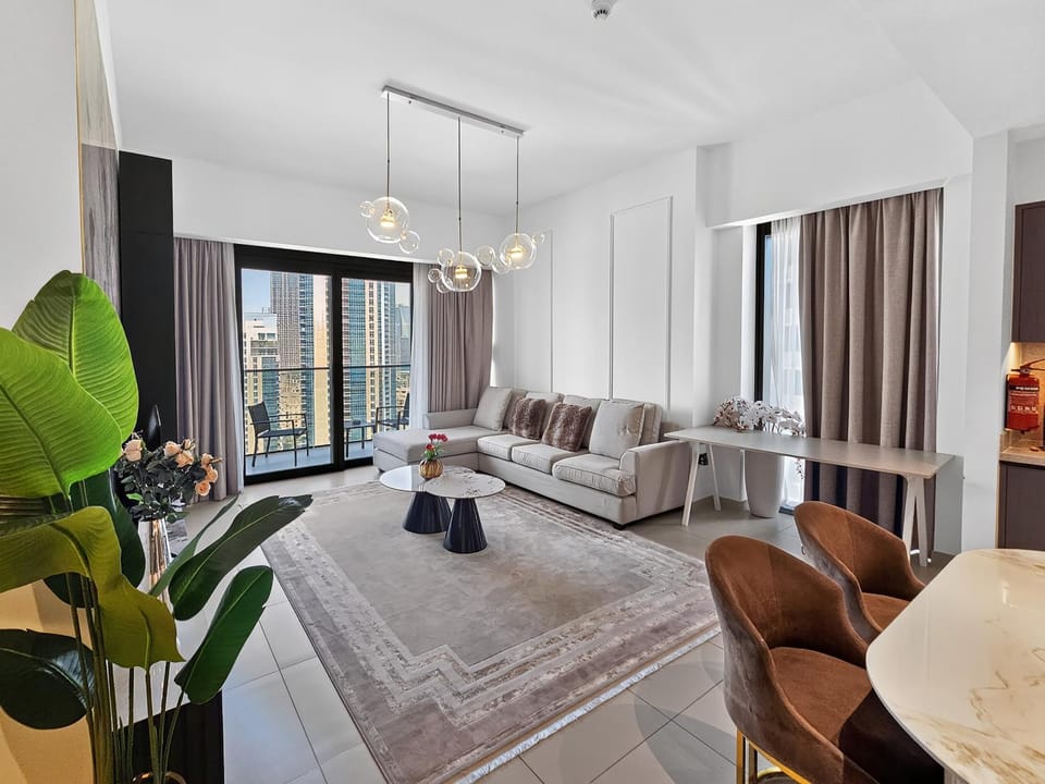 Premium Stay - Burj Khalifa View - Downton by PNB Living Apartment in Dubai