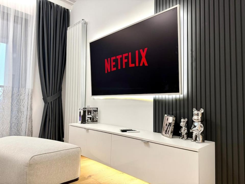 Communal lounge/ TV room, TV and multimedia, Evening entertainment, Bedroom