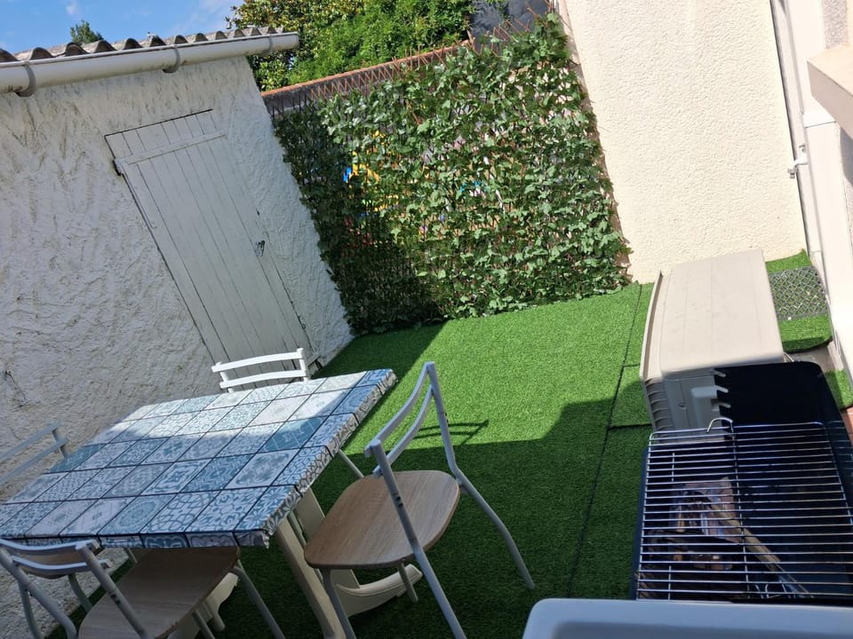 Cocon 4 pers aux sables, clim et parking gratuit Apartment in Olonne-sur-Mer