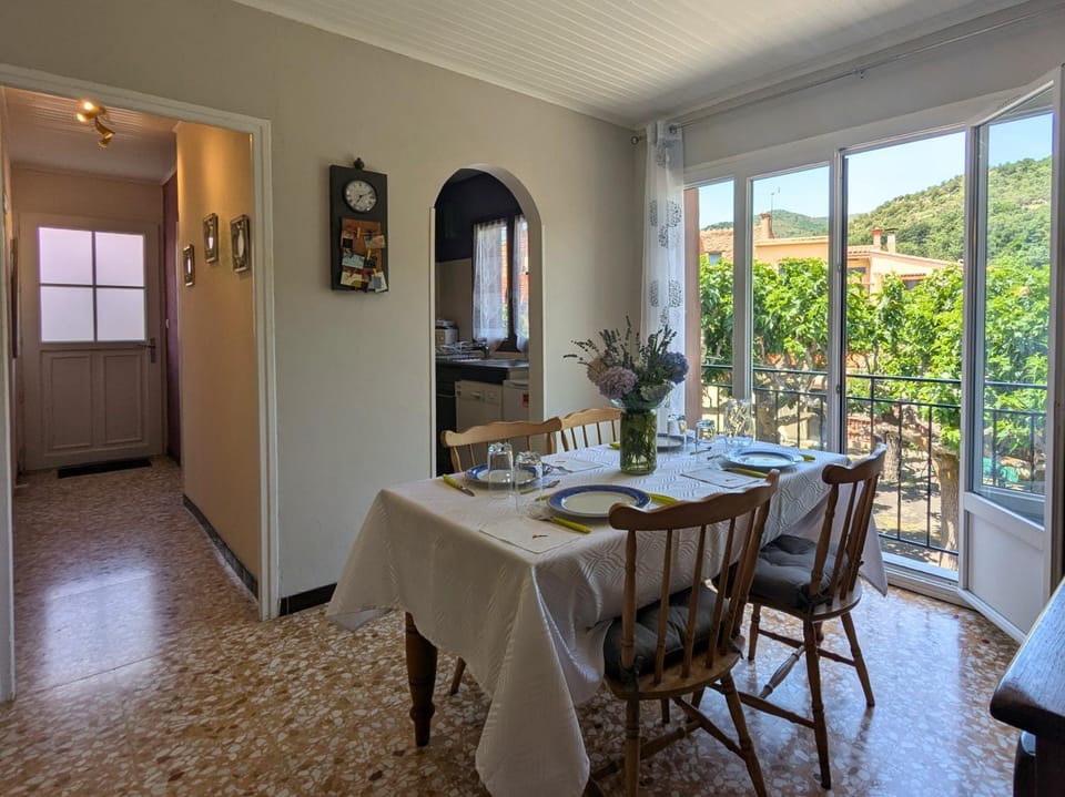 View (from property/room), Dining area