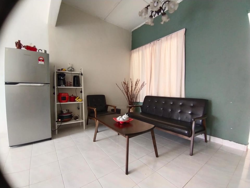 ENG Ban Hin guesthouse Apartment in Malacca