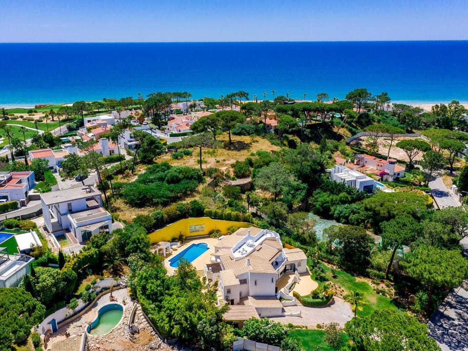Casa Brisa do Mar House in Faro District