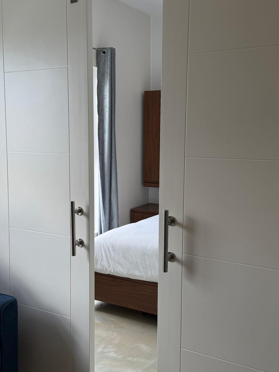The Weekender at One West Near Airport & Beaches Apartment in Nassau