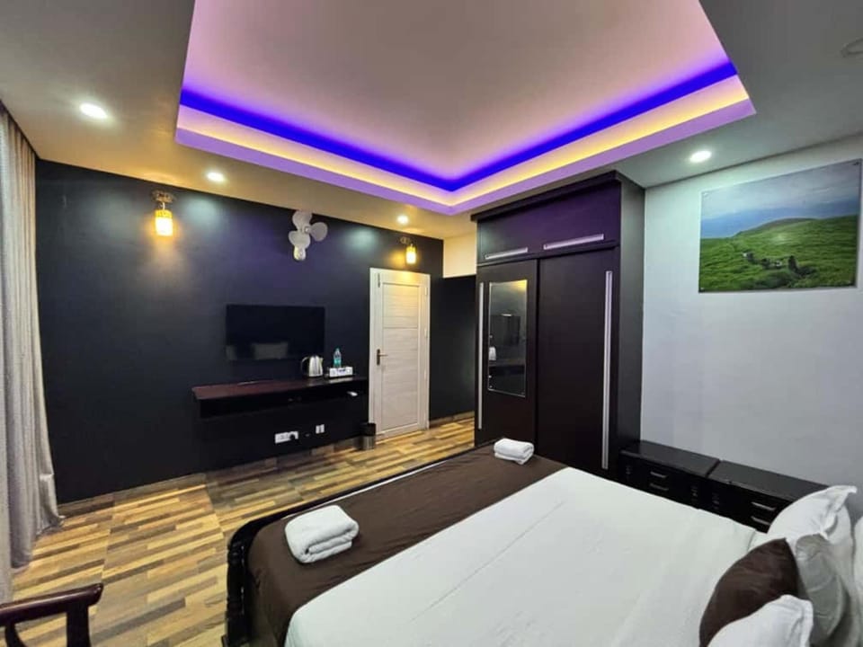 Bed, Bedroom, wardrobe