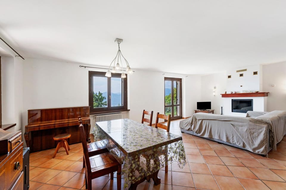Casa Anna San Zeno di Montagna House in San Zeno di Montagna