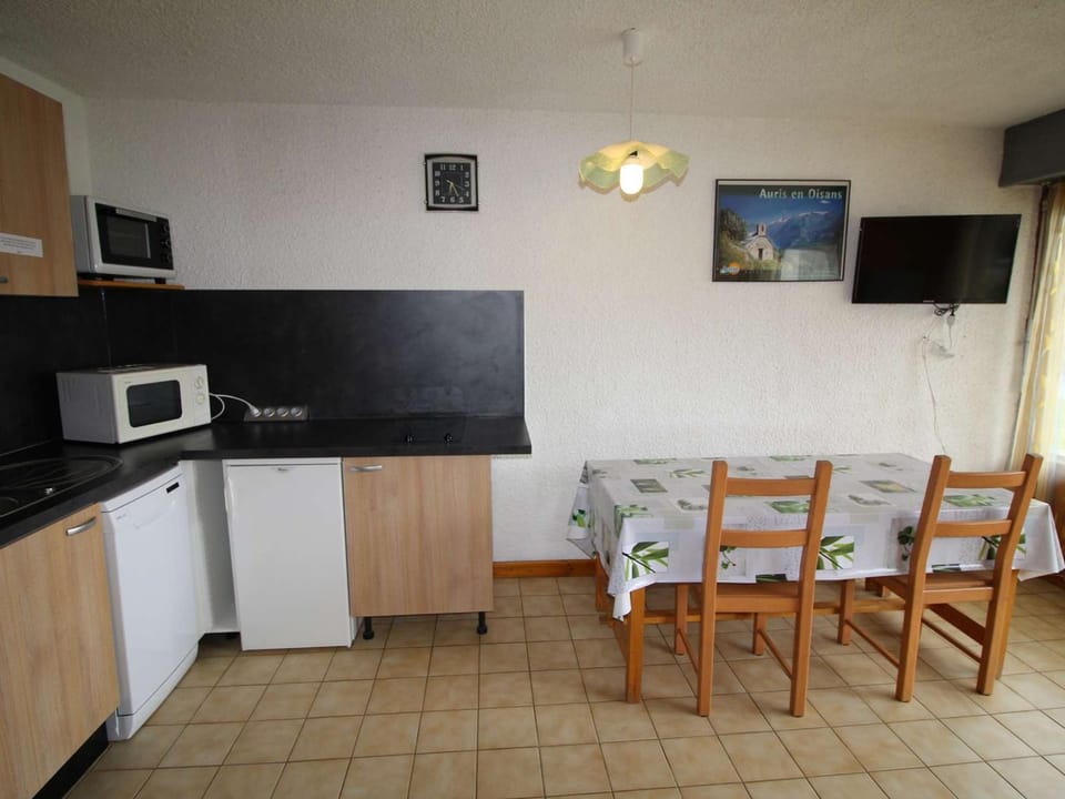 Studio cabine 4 pers à 150m des pistes - Auris en Oisans - FR-1-297-3 Cabin in Auris