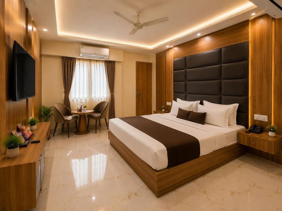 Photo of the whole room, Bedroom