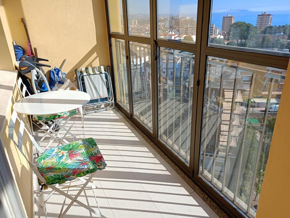 EDIFICIO 2000 Primera linea Apartment in Oropesa del Mar
