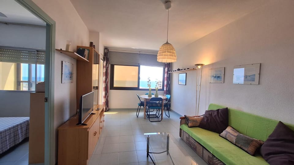 EDIFICIO 2000 Primera linea Apartment in Oropesa del Mar