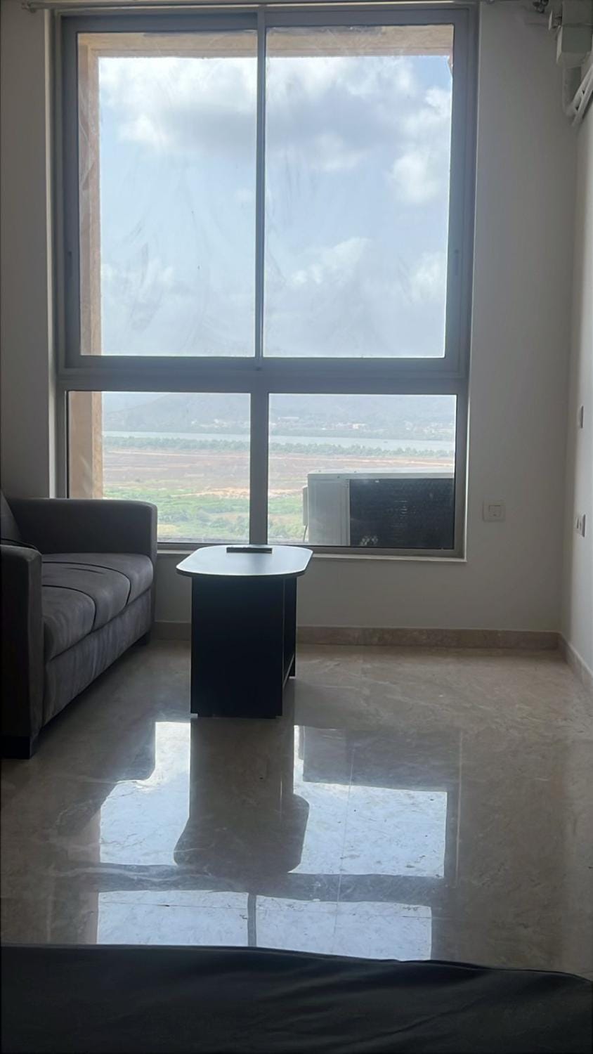 Luna Spaces-Riva Nr KIMS Hospital, Bayer House, TCS thane Apartment in Thane