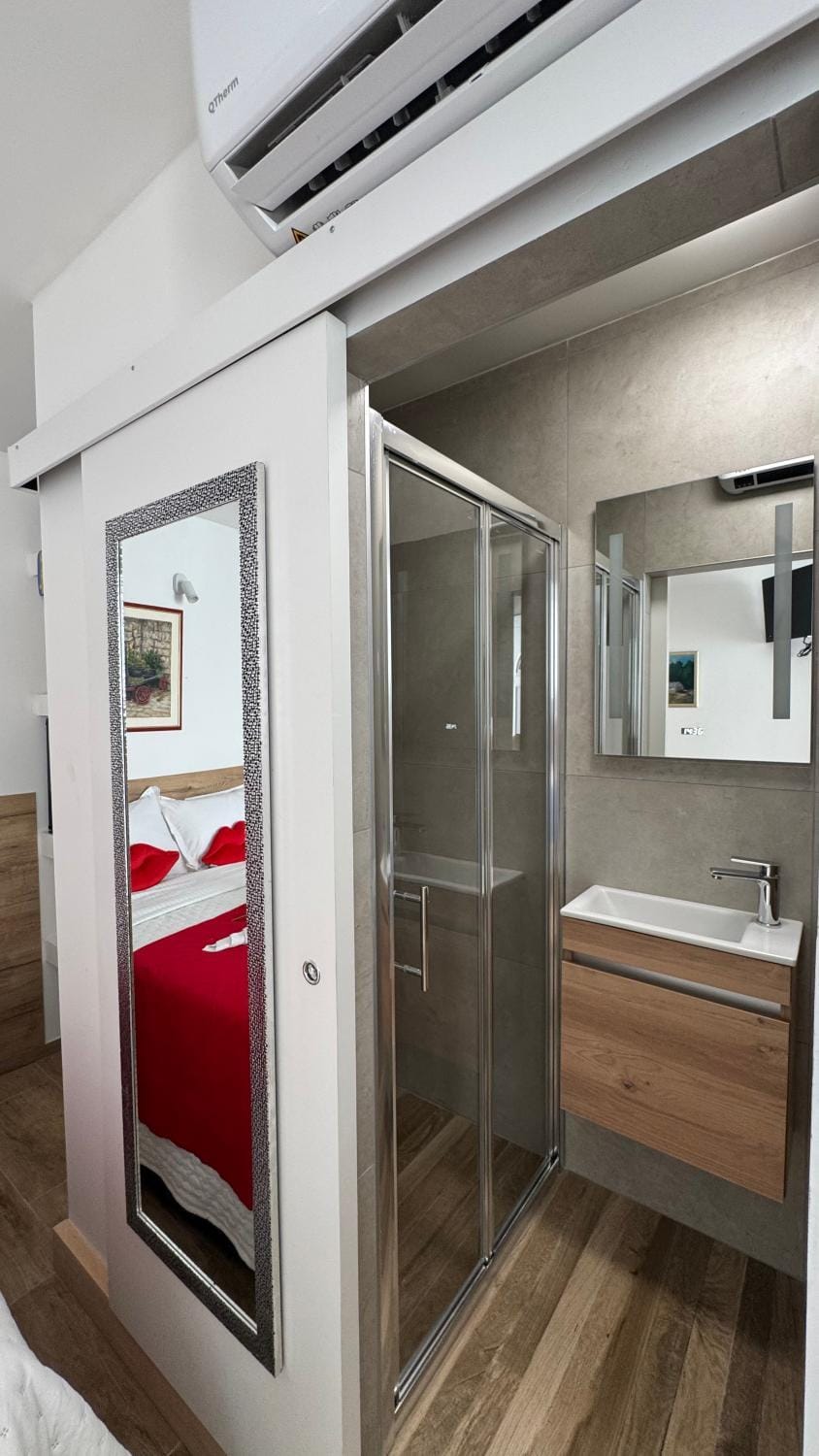 Shower, Bed, Bathroom, Bedroom