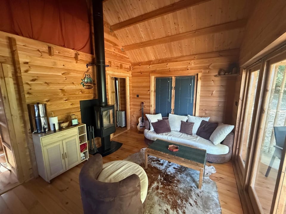 Chalet Sérénité Chalet in Nouvelle-Aquitaine