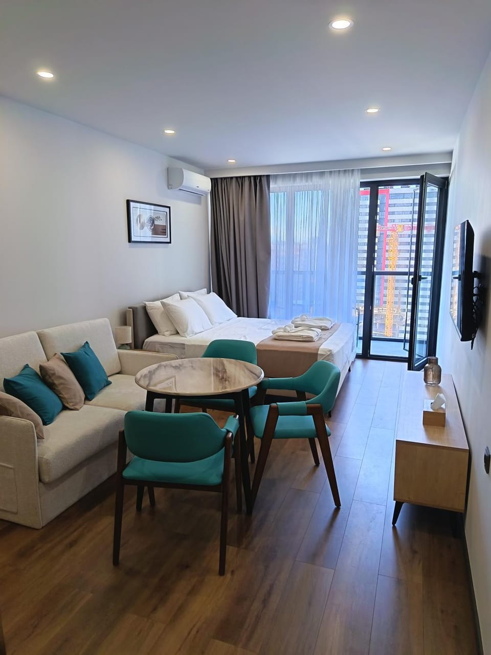 Aura Apartment in Batumi