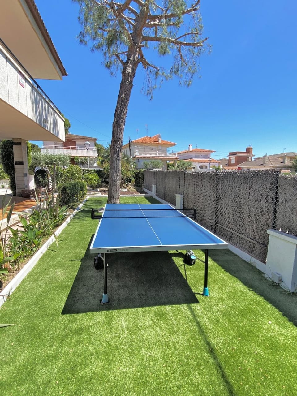 Table tennis
