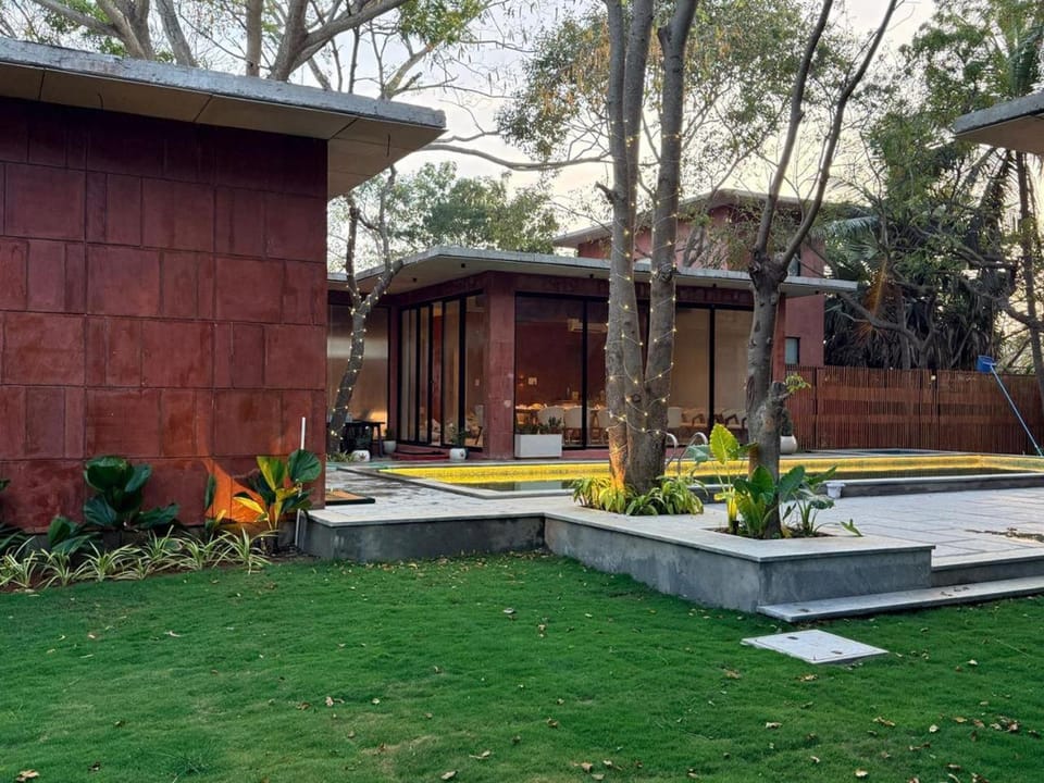 Salt Air Beach Villa Bed and Breakfast in Tamil Nadu