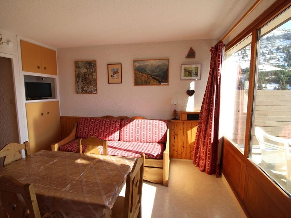 Studio cabine 4 pers, 300m des pistes, balcon, parking, animaux ok - Auris en Oisans - FR-1-297-25 Cabin in Auris
