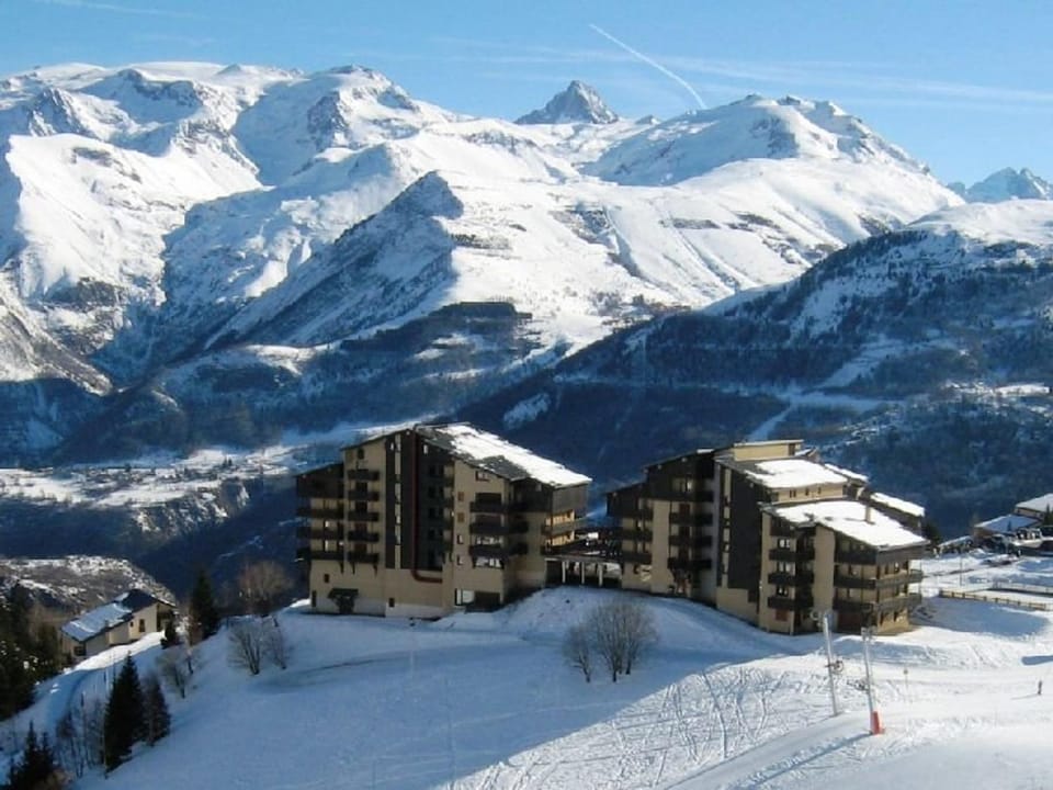 Appartement confortable ski au pied avec balcon - 6 pers, 2 pièces - FR-1-297-26 Apartment in Auris